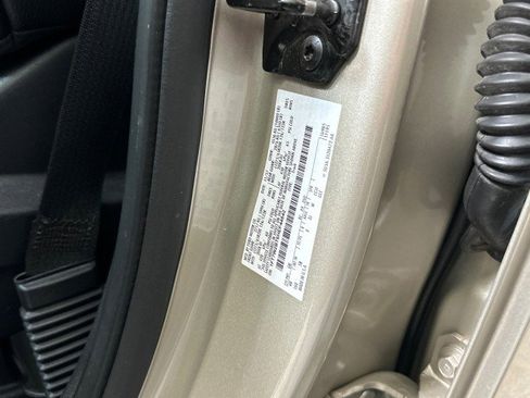 Used 2017 Ford F250 Lariat w/ Chrome Package image 77