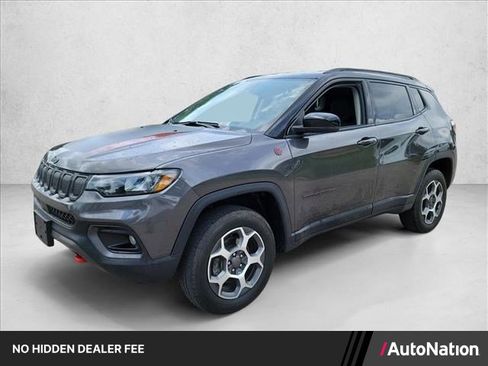 Used 2022 Jeep Compass Trailhawk w/ Trailhawk Convenience Group AWD/4WD image 1