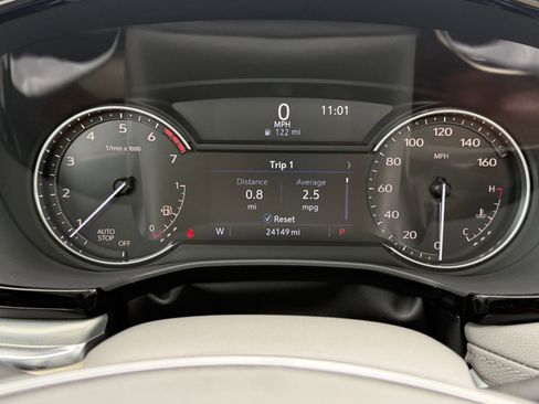 Used 2022 Cadillac XT5 Premium Luxury FWD image 16