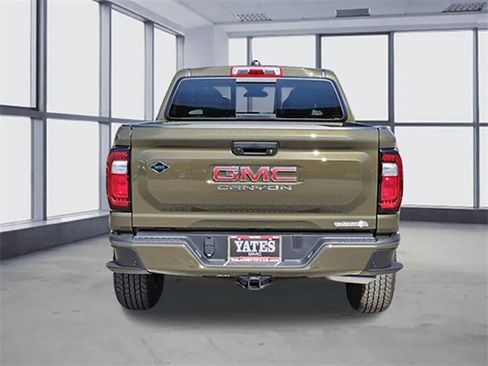 New 2025 GMC Canyon Elevation w/ Convenience Package image 4