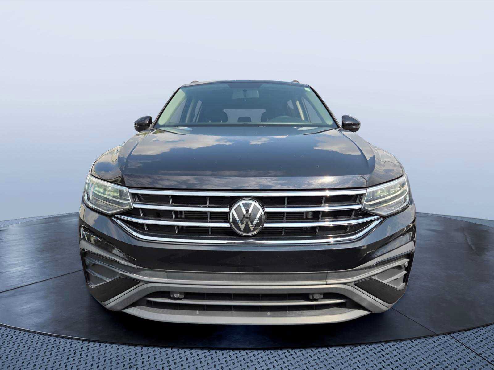 Used 2022 Volkswagen Tiguan S FWD image 8
