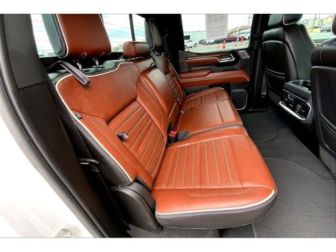 Used 2023 GMC Sierra 1500 Denali Ultimate AWD/4WD image 29