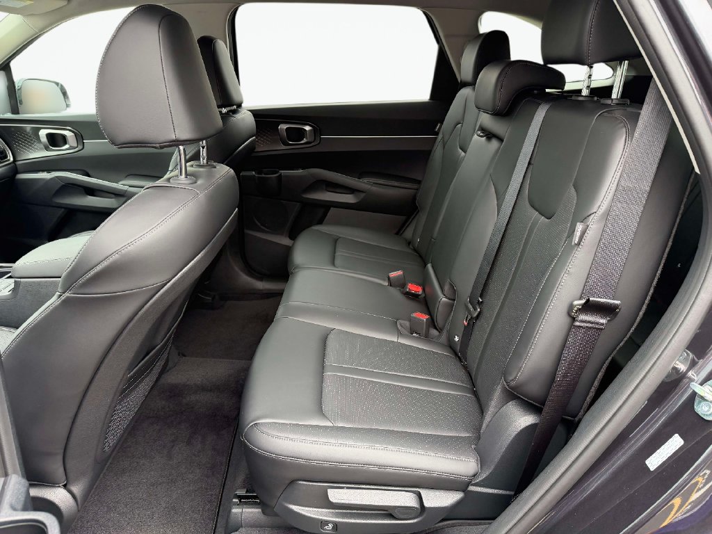 Certified 2026 Kia Sorento S AWD/4WD image 19