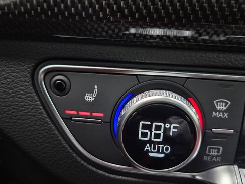 Used 2023 Audi SQ5 Prestige w/ Prestige Package image 25