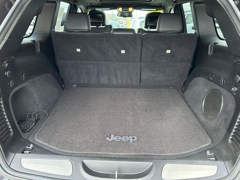 Used 2015 Jeep Grand Cherokee Summit image 18