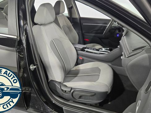 Used 2021 Hyundai Sonata SE FWD image 32