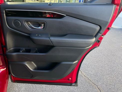 Used 2023 Honda Pilot Touring image 35