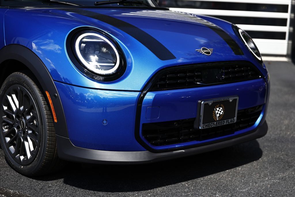 New 2026 MINI Cooper 2-Door Hardtop FWD image 2