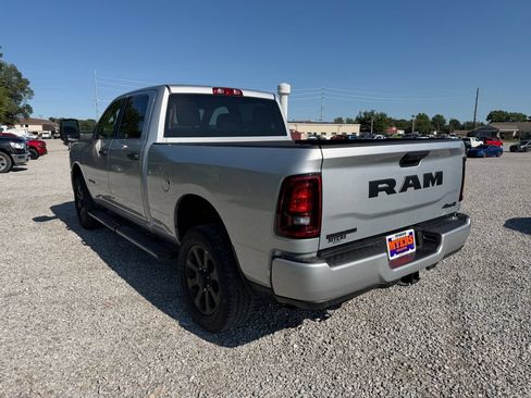 Used 2026 RAM 2500 Big Horn AWD/4WD image 25