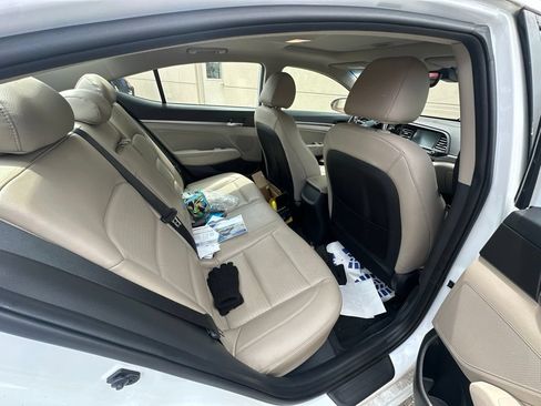 Used 2020 Hyundai Elantra Limited w/ Ultimate Package 03 FWD image 11