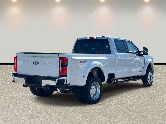 New 2027 Ford F450 Lariat w/ Lariat Premium Package AWD/4WD image 5