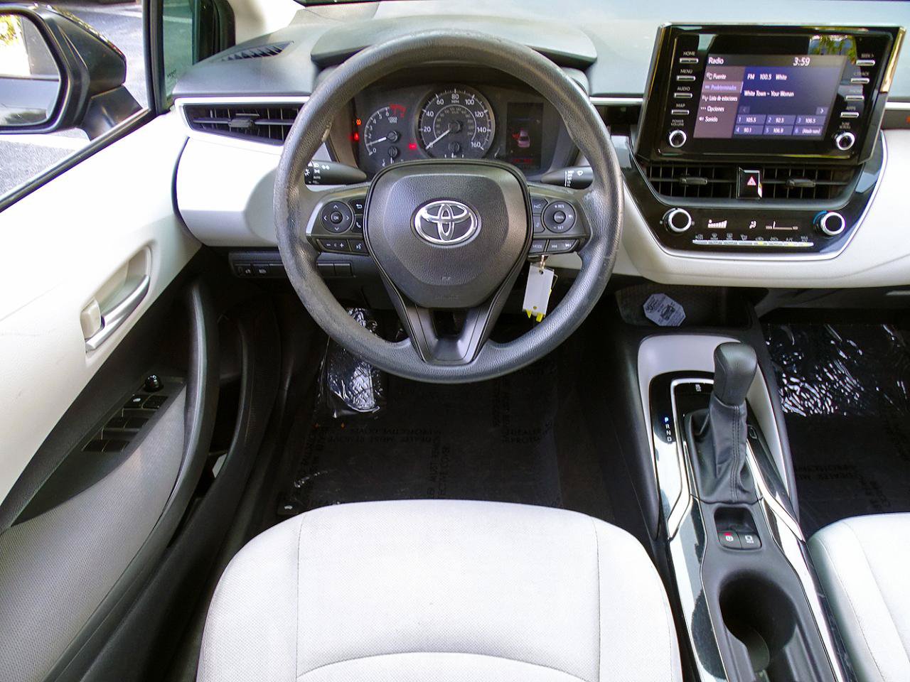 Used 2020 Toyota Corolla L FWD image 20