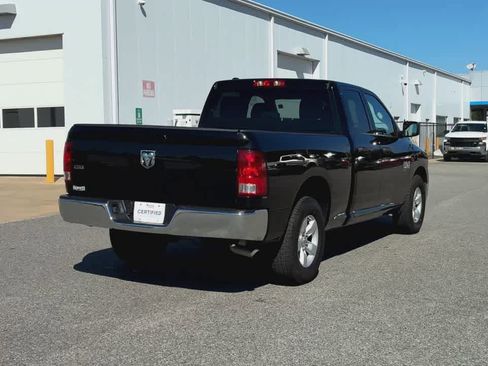 Used 2024 RAM 1500 Classic SLT image 8
