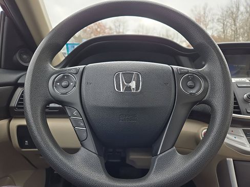 Used 2014 Honda Accord EX image 19