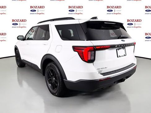 New 2026 Ford Explorer Active image 5
