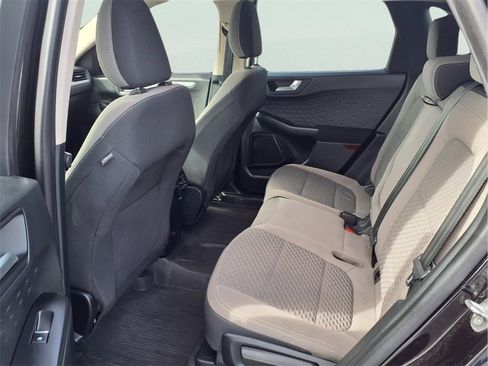 Used 2020 Ford Escape SE Sport image 22