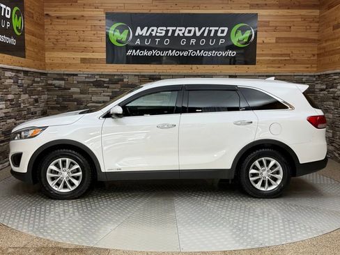 Used 2016 Kia Sorento LX w/ LX Convenience Package AWD/4WD image 6