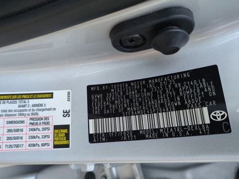 Used 2025 Toyota Corolla LE image 23