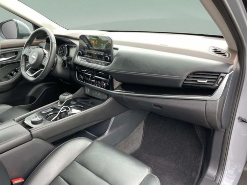 Used 2023 Nissan Rogue SL w/ SL Premium Package AWD/4WD image 18