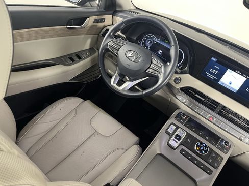 Used 2021 Hyundai Palisade Limited image 7