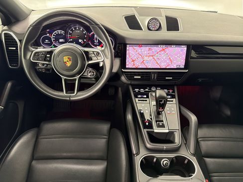 Certified 2021 Porsche Cayenne Coupe AWD/4WD image 27