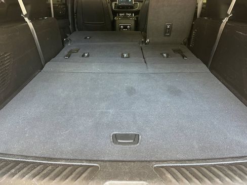 Used 2024 Chevrolet Suburban LT AWD/4WD image 16