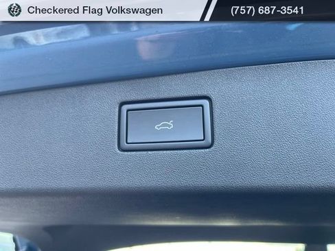 Used 2026 Volkswagen Tiguan SE R-Line AWD/4WD image 21