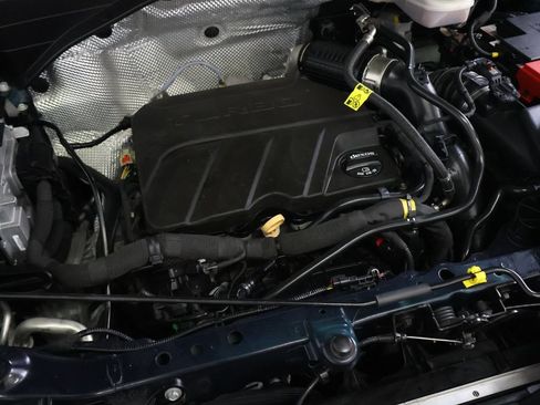 Used 2021 Chevrolet TrailBlazer LS FWD image 24