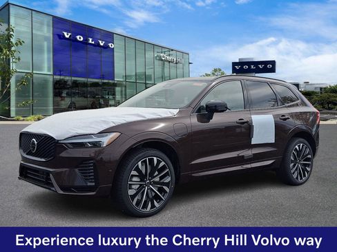 New 2026 Volvo XC60 T8 Ultra w/ Protection Package Premier AWD/4WD image 2