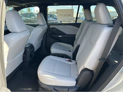 Certified 2026 Lexus TX 350 FWD w/ Technology Package image 23