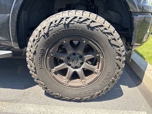 Used 2018 Ford F150 XLT w/ Equipment Group 302A Luxury AWD/4WD image 8