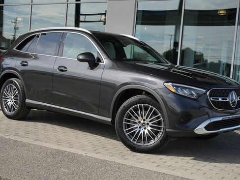 New 2026 Mercedes-Benz GLC 300 image 1