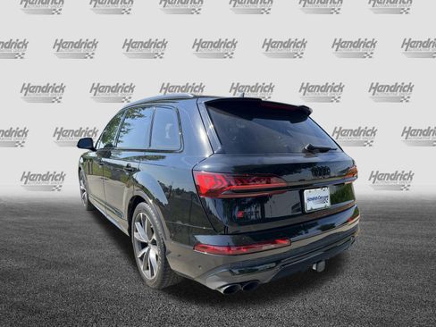 Used 2023 Audi SQ7 Prestige AWD/4WD image 9