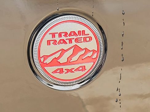Used 2021 Jeep Wrangler Unlimited Rubicon AWD/4WD image 11