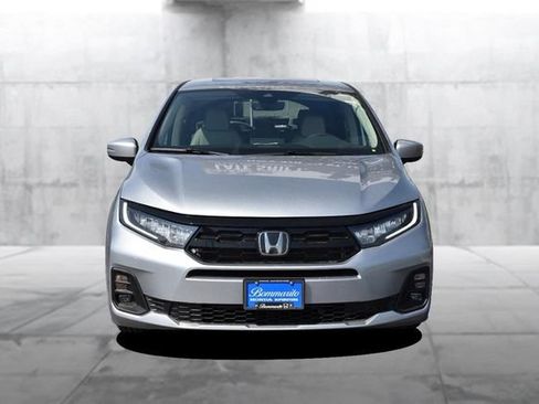 New 2026 Honda Odyssey Touring image 4