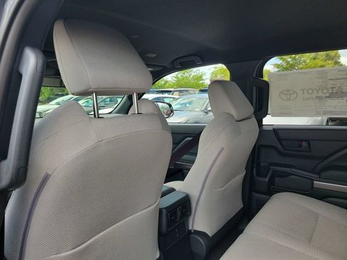 New 2026 Toyota 4Runner SR5 AWD/4WD image 25