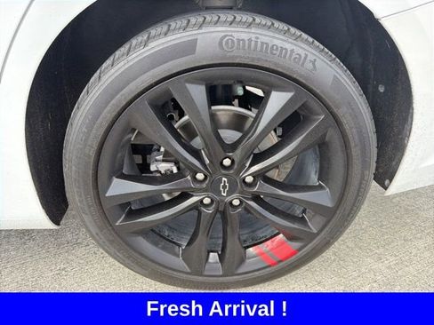 Used 2023 Chevrolet Malibu LT w/ Redline Edition image 14