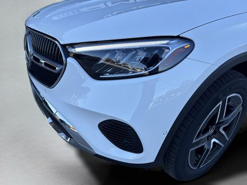 Certified 2026 Mercedes-Benz GLC 300 image 53