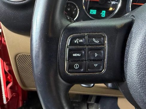 Used 2013 Jeep Wrangler Unlimited Sahara w/ Connectivity Group AWD/4WD image 17