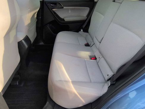 Used 2017 Subaru Forester 2.5i Premium w/ All-Weather Package image 20