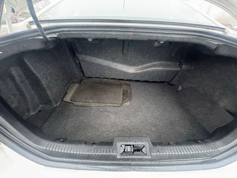 Used 2011 Ford Fusion Hybrid w/ 502A Rapid Spec Order Code image 24