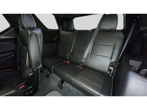 Used 2023 Chevrolet Traverse Premier AWD/4WD image 16