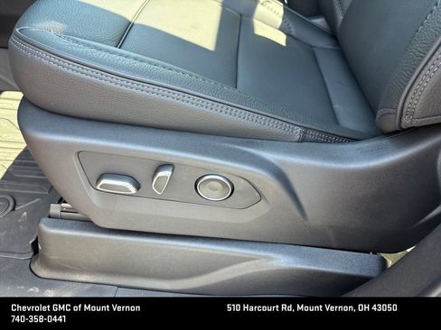 New 2026 GMC Yukon XL Denali w/ Sun & Power Step Package AWD/4WD image 35