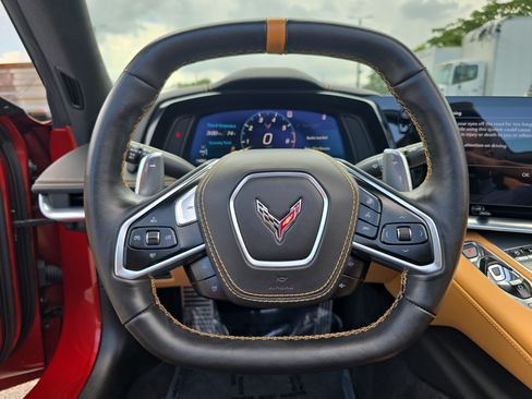 Used 2022 Chevrolet Corvette Stingray Premium Conv w/ Z51 Performance Package RWD image 23
