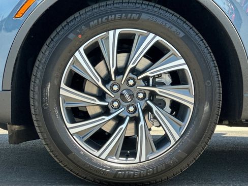 Used 2026 Lincoln Aviator 2WD image 26