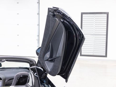 Used 2020 McLaren 720S Performance image 24