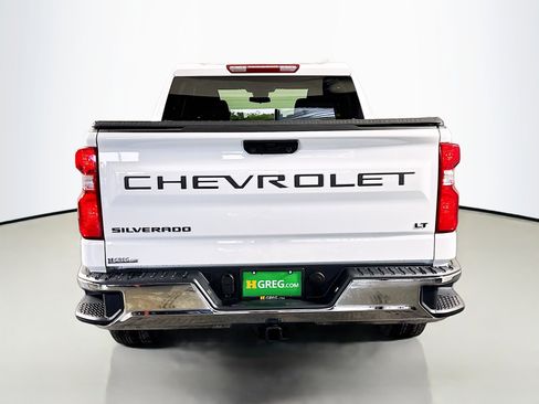 Used 2024 Chevrolet Silverado 1500 LT AWD/4WD image 8