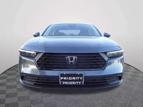Used 2023 Honda Accord EX image 5