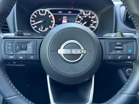 Used 2023 Nissan Rogue SL w/ SL Premium Package AWD/4WD image 24