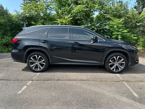 Used 2022 Lexus RX 350L FWD w/ Premium Package image 2